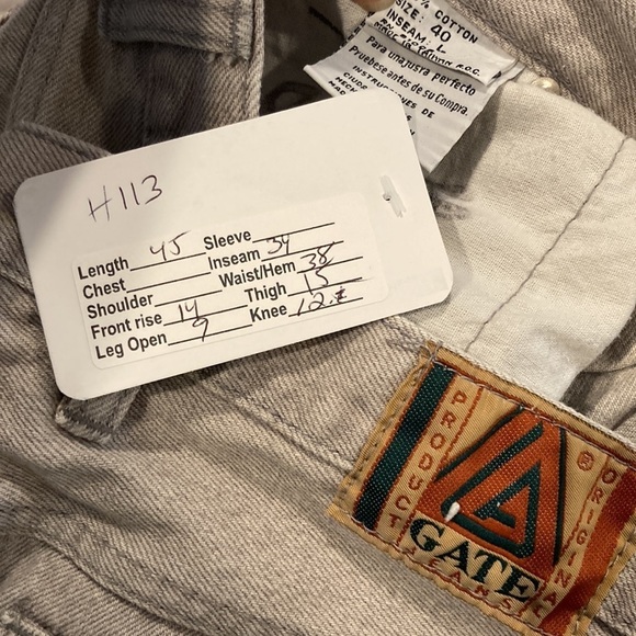 Vintage light gray 40” waist acid washed 90’s pleated jeans. Gate Jeans original - Picture 7 of 7